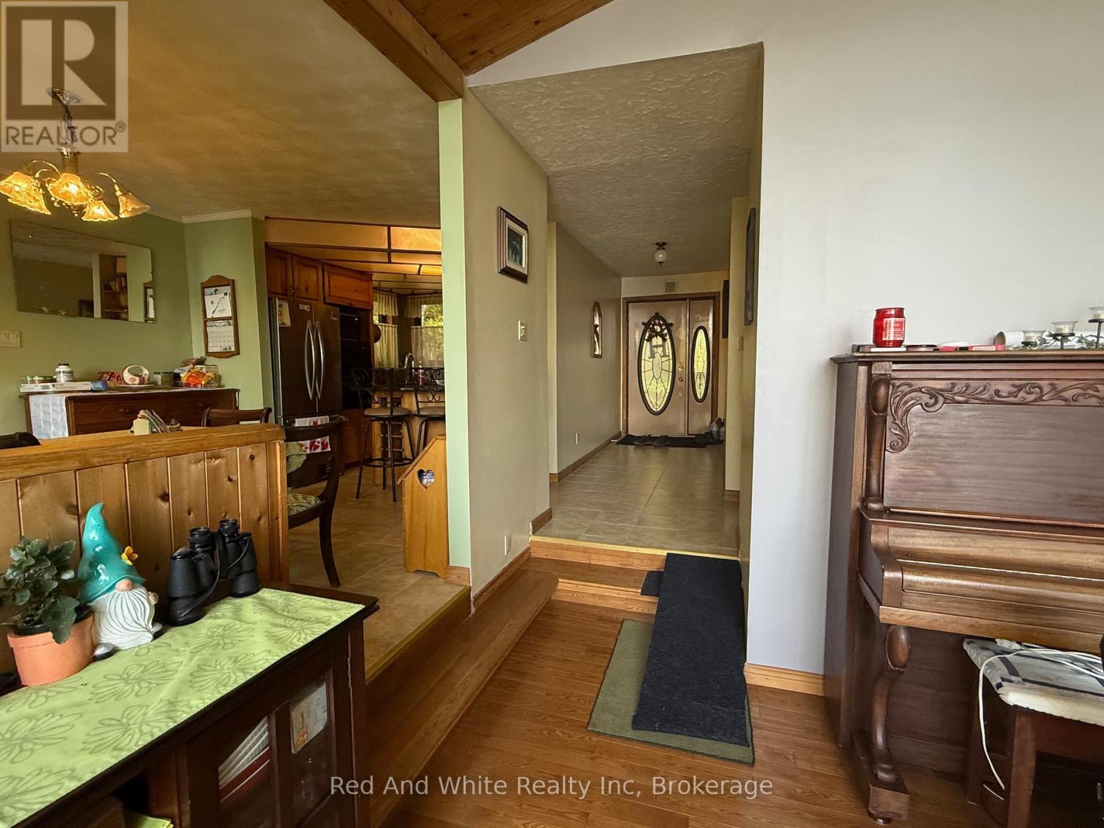 3348 Eden Township Road, Sudbury Remote Area, Ontario  P3G 1G1 - Photo 6 - X12295519
