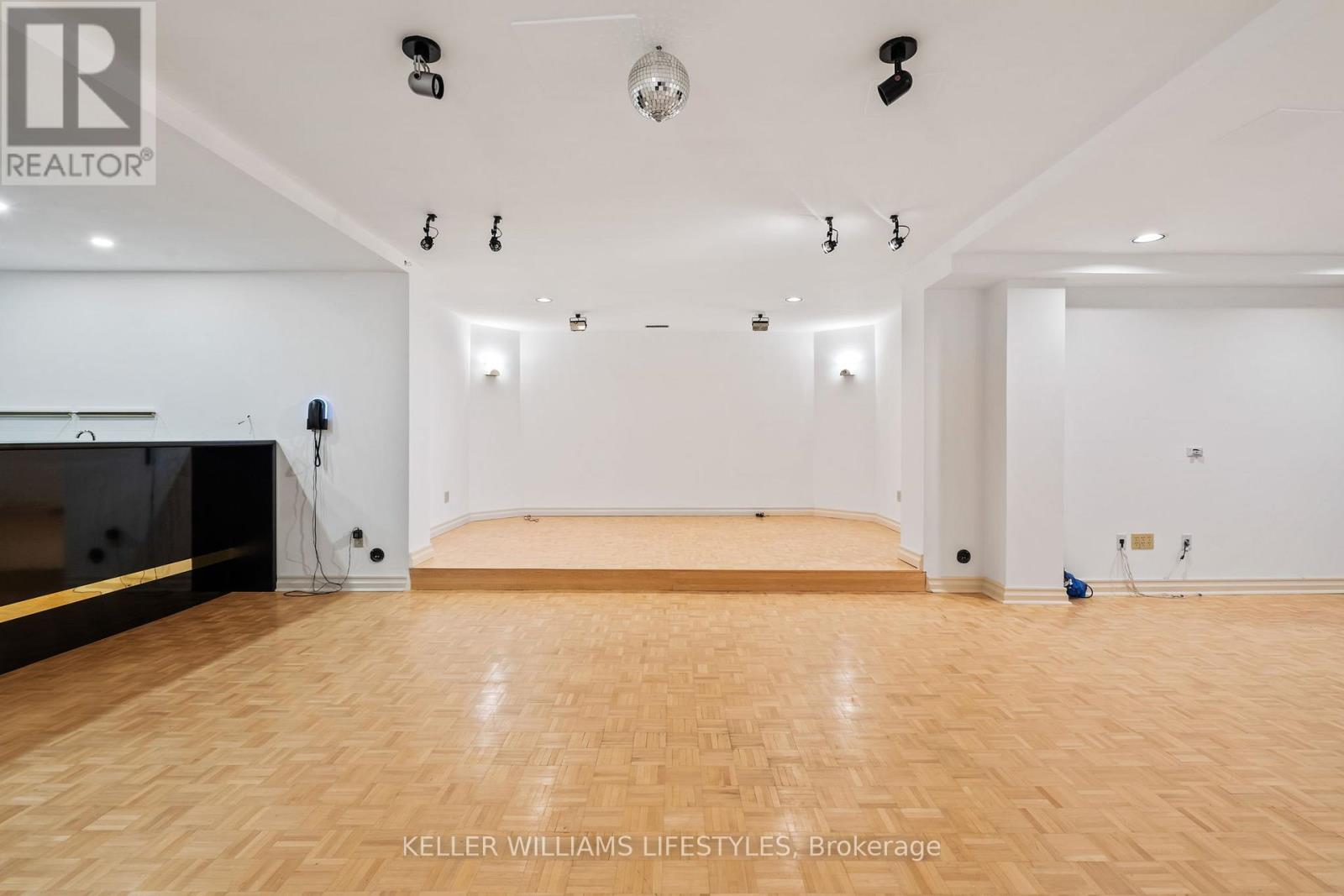 1330 Sprucedale Avenue, London North, Ontario  N5X 2N8 - Photo 29 - X12295469