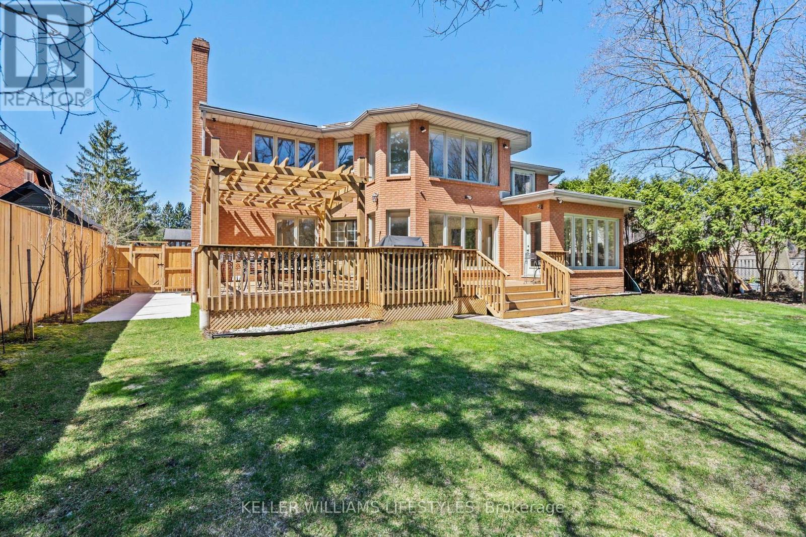 1330 Sprucedale Avenue, London North, Ontario  N5X 2N8 - Photo 35 - X12295469