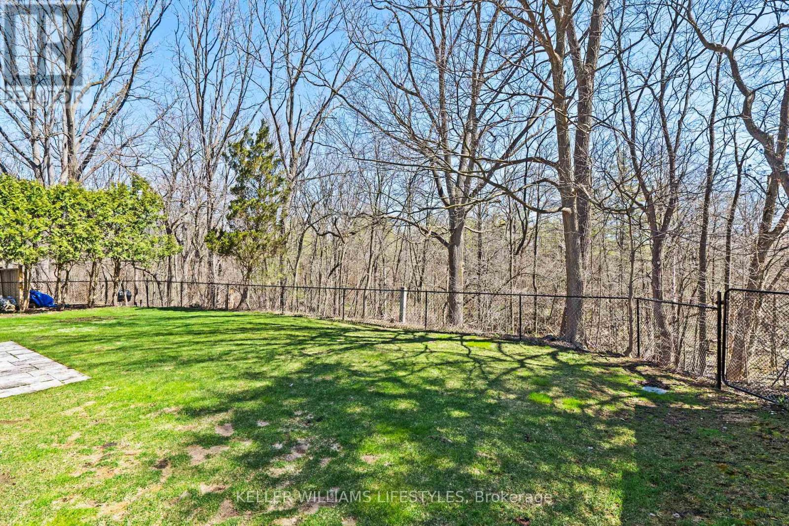 1330 Sprucedale Avenue, London North, Ontario  N5X 2N8 - Photo 42 - X12295469