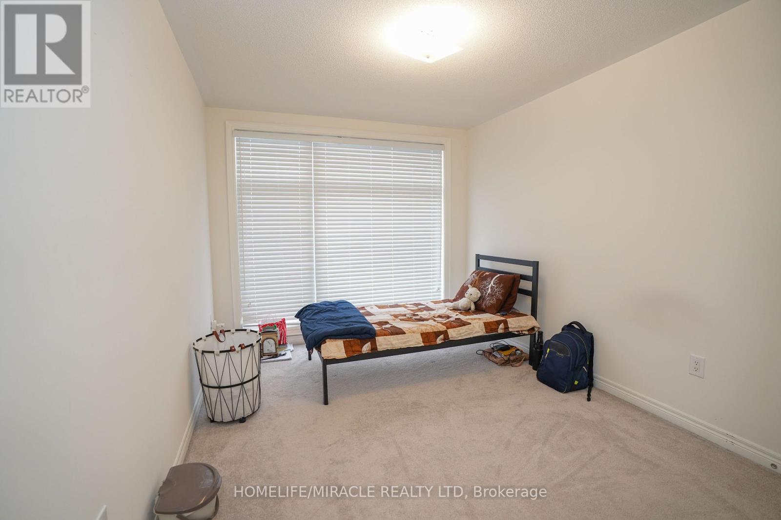 2 Queenpost Drive, Brampton (Credit Valley), Ontario  L6Y 6L2 - Photo 28 - W12280876