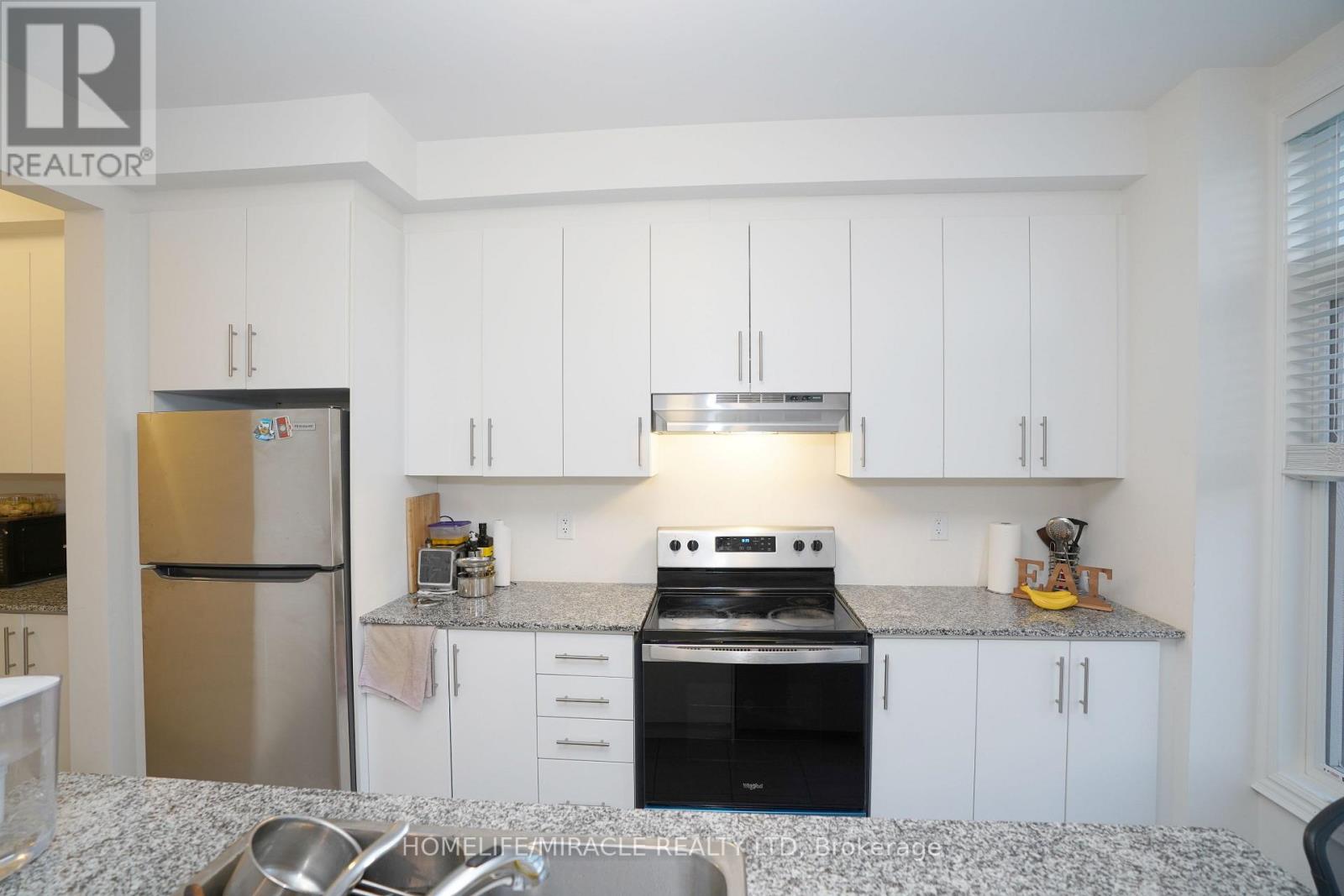 2 Queenpost Drive, Brampton (Credit Valley), Ontario  L6Y 6L2 - Photo 15 - W12280876