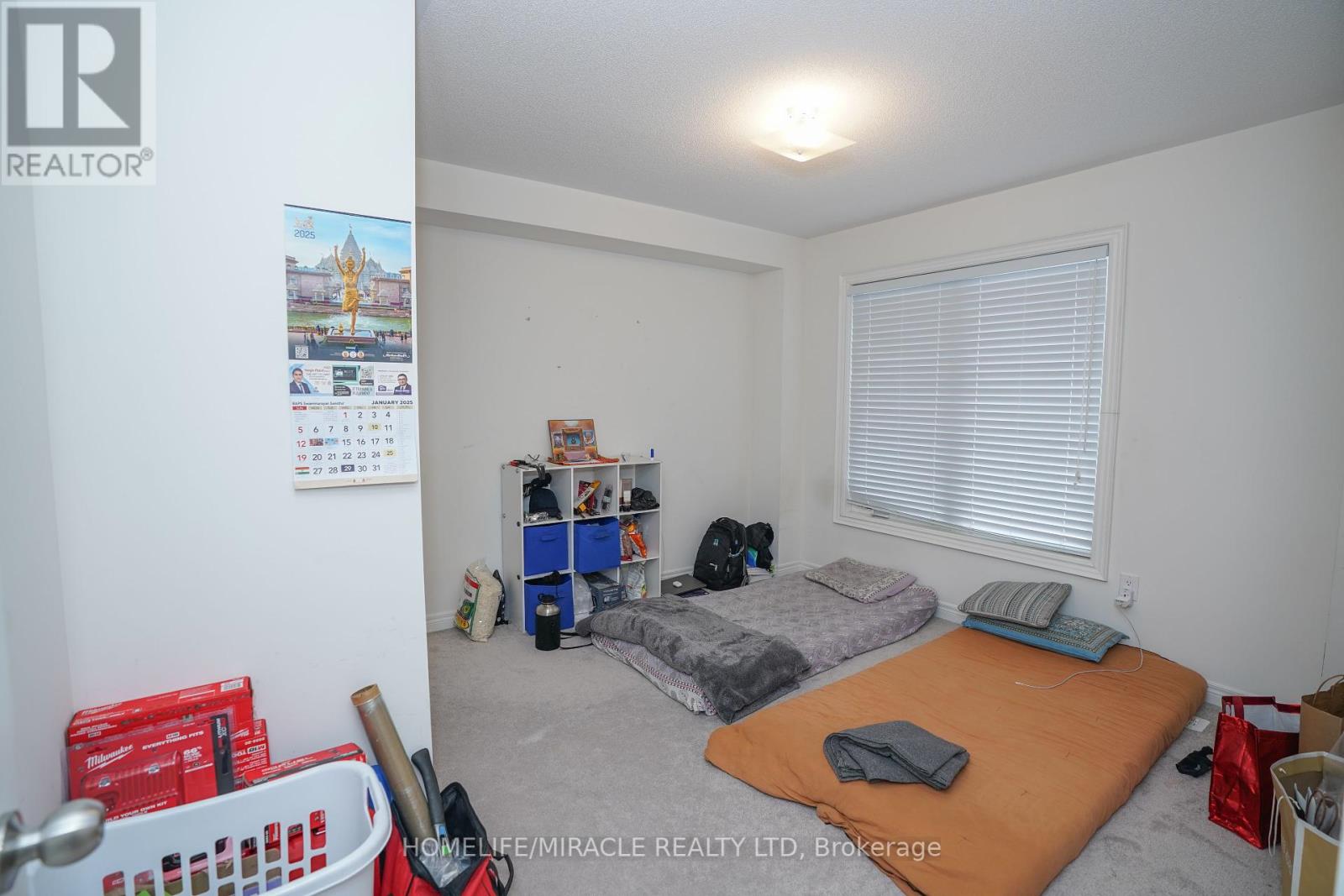 2 Queenpost Drive, Brampton (Credit Valley), Ontario  L6Y 6L2 - Photo 6 - W12280876