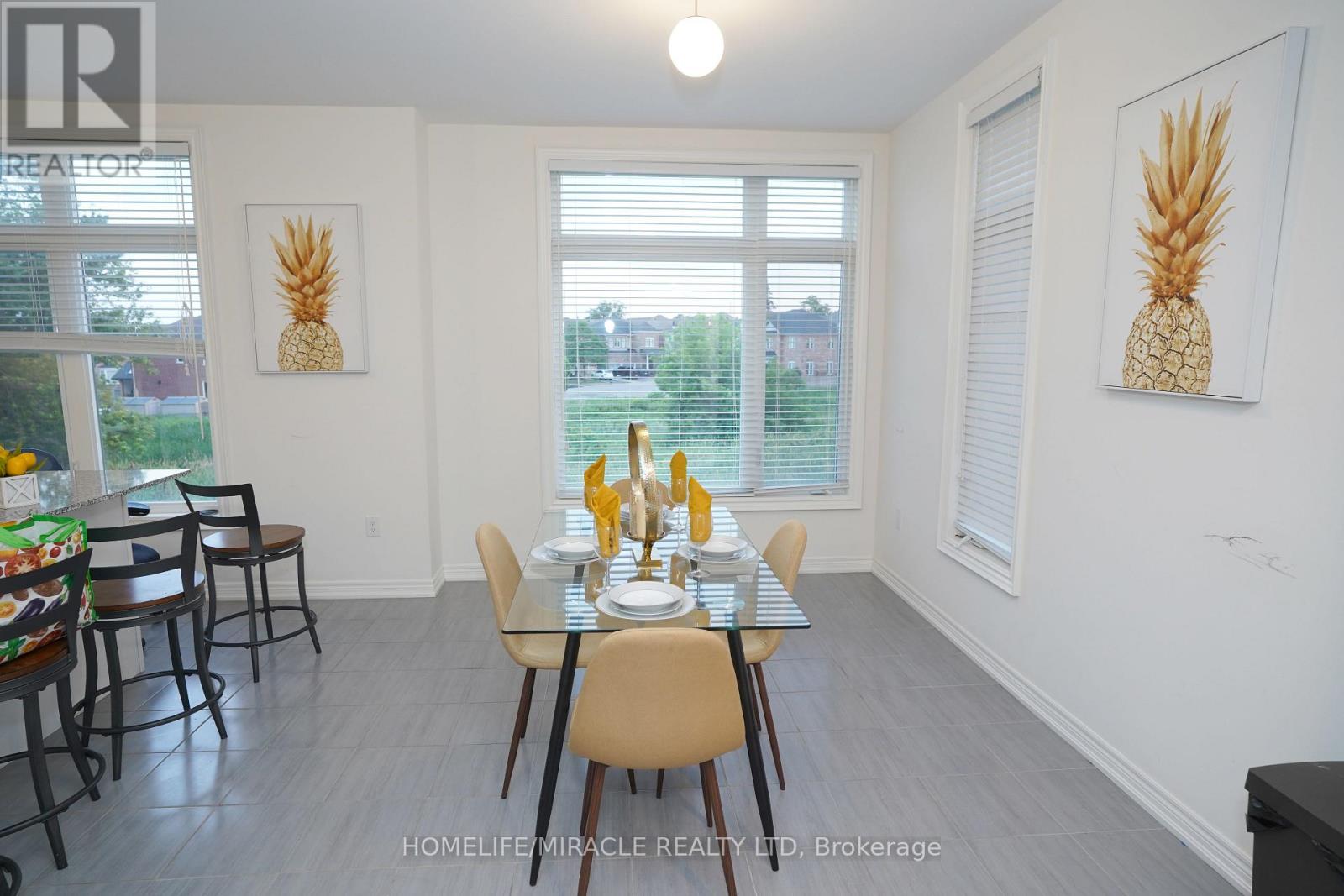 2 Queenpost Drive, Brampton (Credit Valley), Ontario  L6Y 6L2 - Photo 12 - W12280876