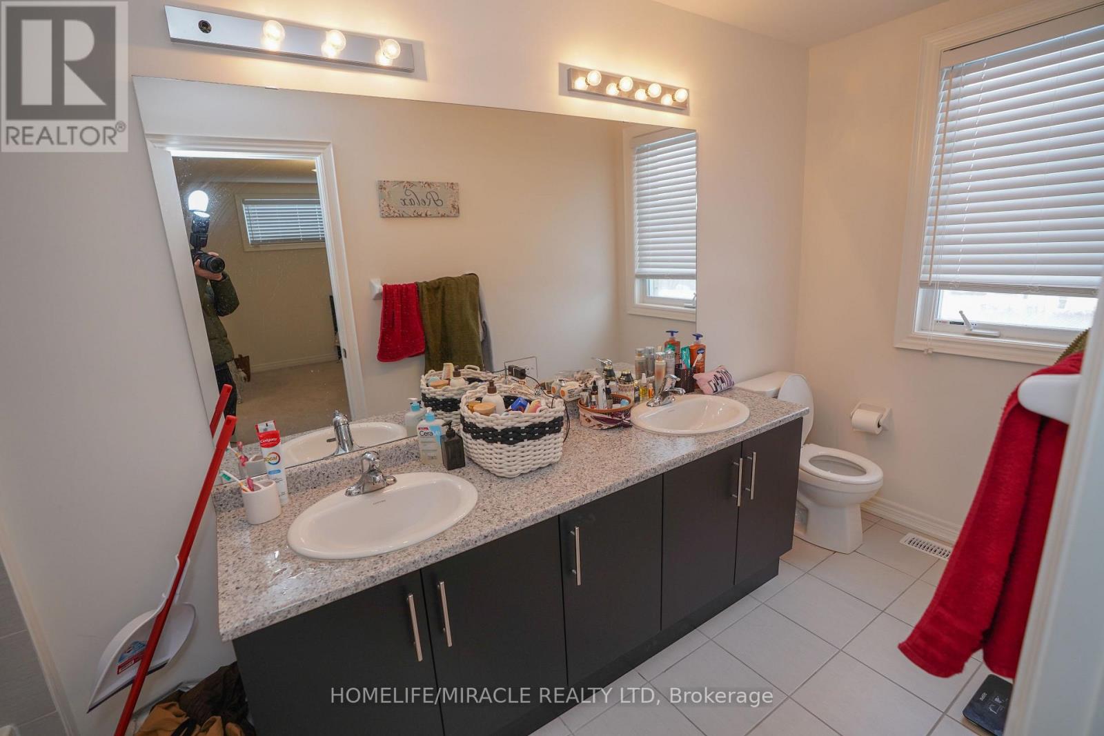 2 Queenpost Drive, Brampton (Credit Valley), Ontario  L6Y 6L2 - Photo 32 - W12280876