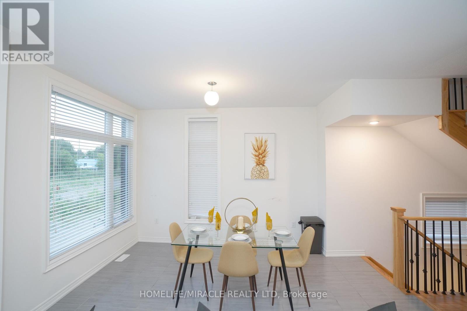 2 Queenpost Drive, Brampton (Credit Valley), Ontario  L6Y 6L2 - Photo 17 - W12280876