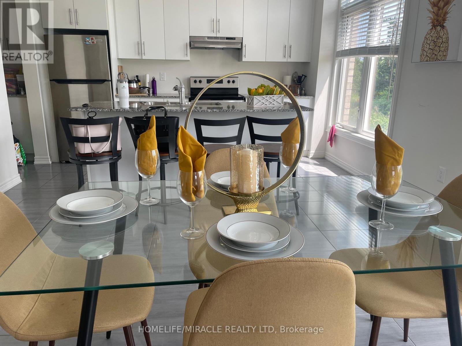 2 Queenpost Drive, Brampton (Credit Valley), Ontario  L6Y 6L2 - Photo 18 - W12280876