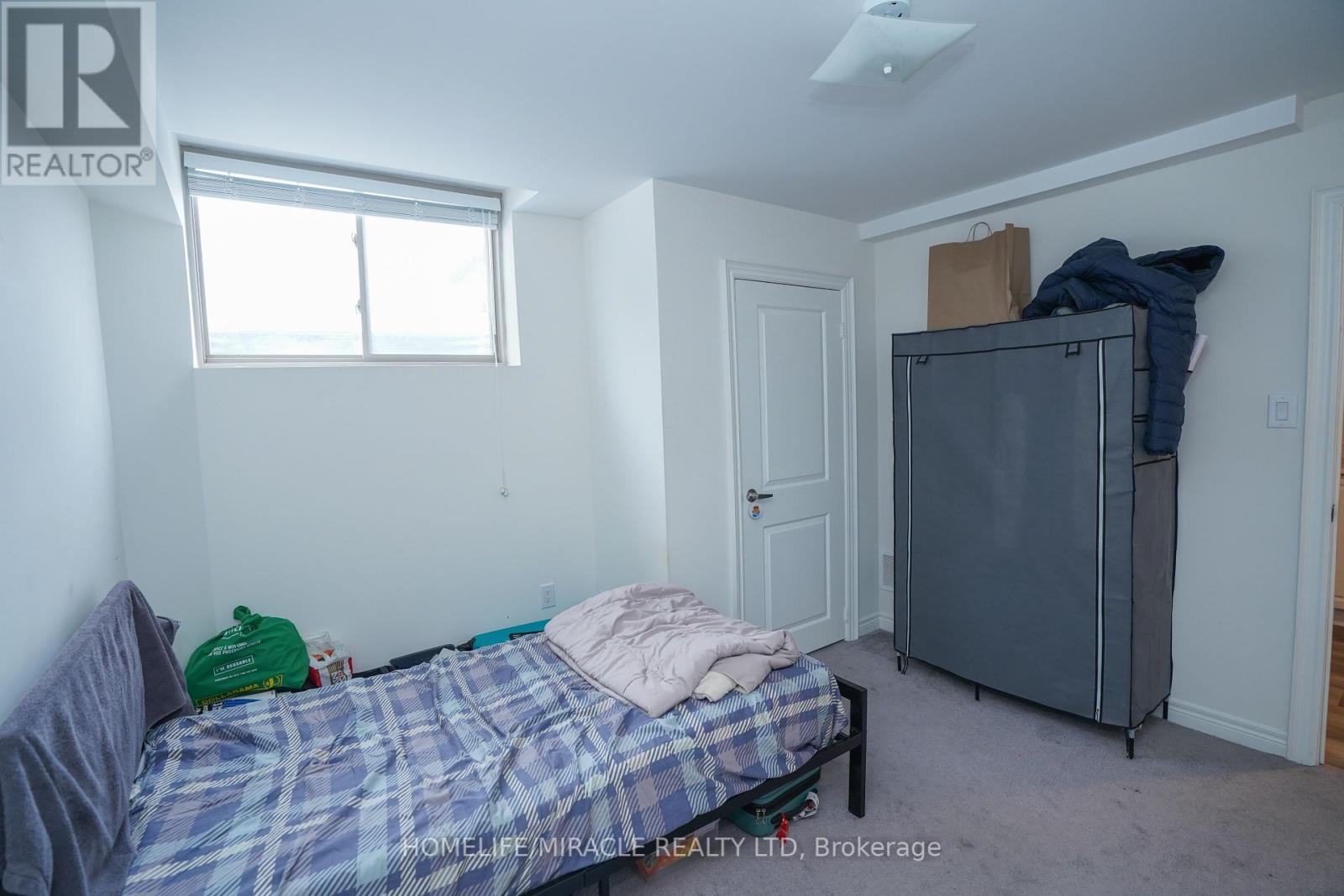 2 Queenpost Drive, Brampton (Credit Valley), Ontario  L6Y 6L2 - Photo 42 - W12280876