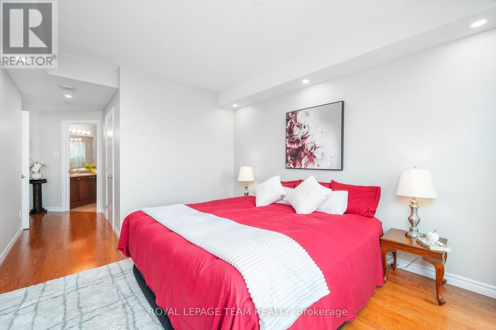 1704 - 200 Rideau Street, Ottawa, Ontario  K1N 5Y1 - Photo 15 - X12294315