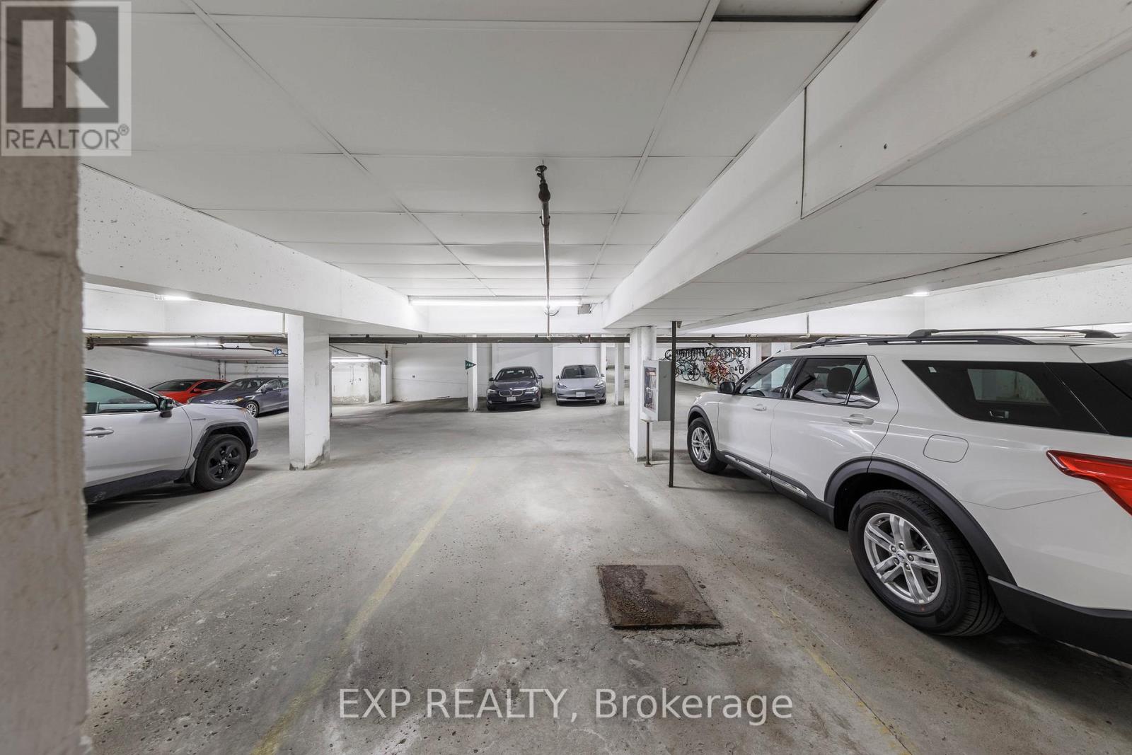 25 Dundonald Street, Toronto, Ontario  M4Y 1K3 - Photo 35 - C12295516