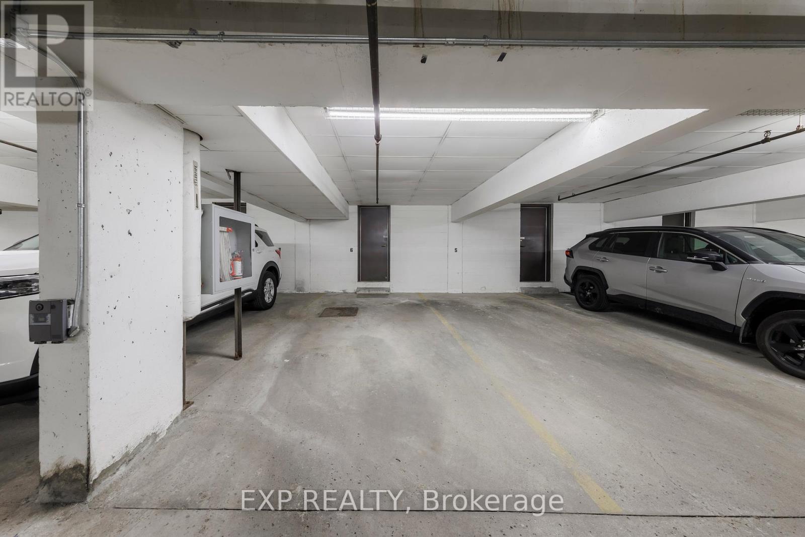 25 Dundonald Street, Toronto, Ontario  M4Y 1K3 - Photo 36 - C12295516
