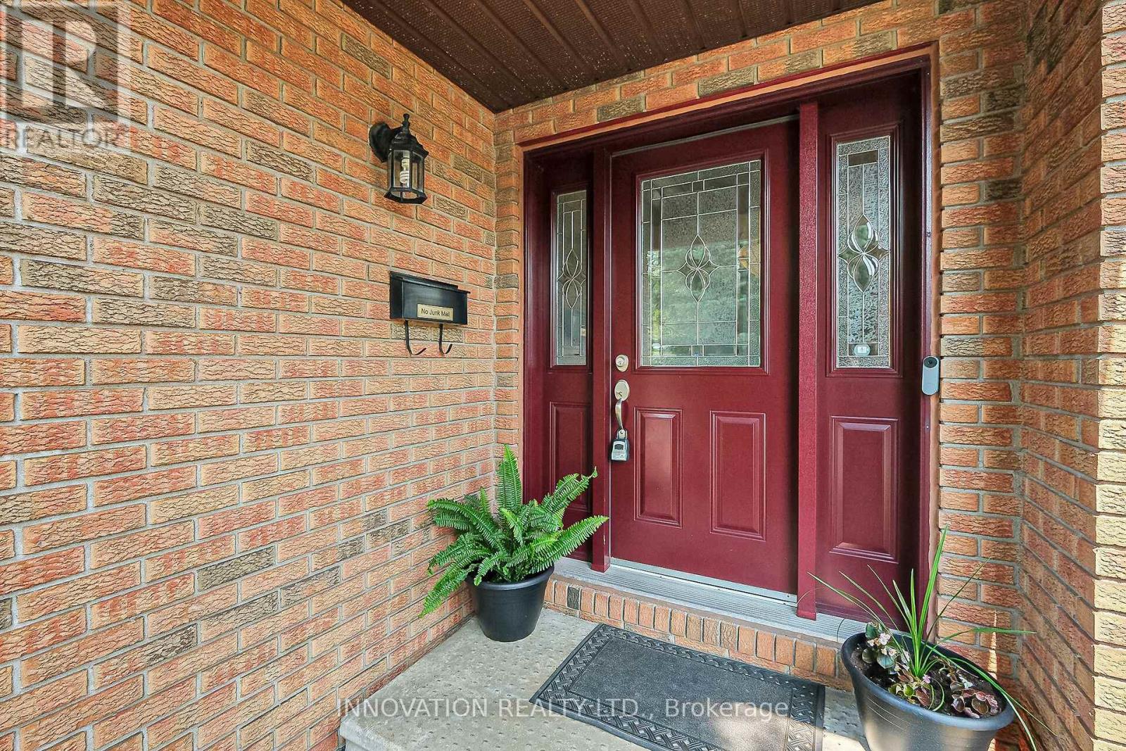 Property at 54 - 54 HUNTVIEW PRIVATE W image 4