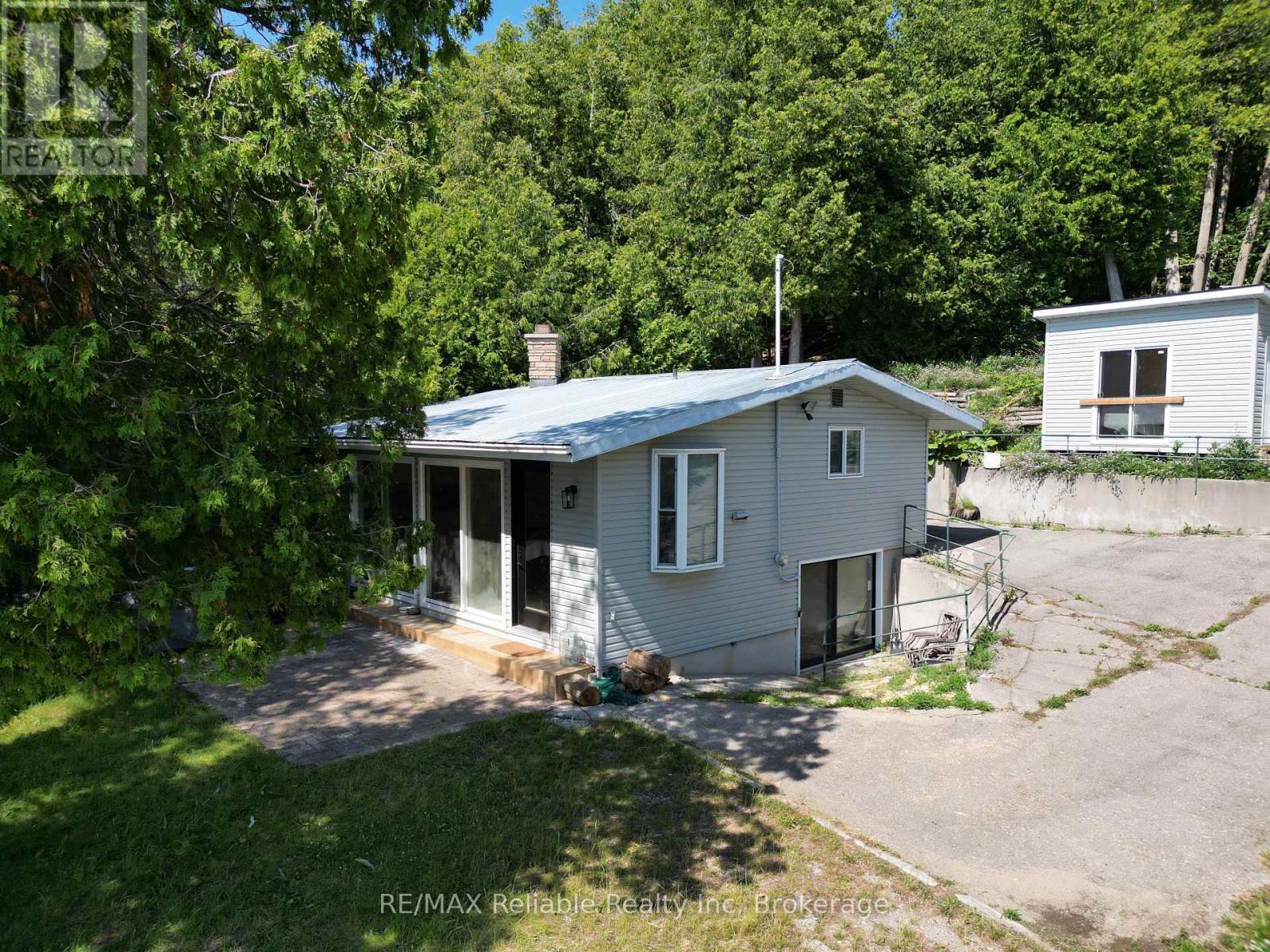 83405 Cedar Bank Drive, Ashfield-Colborne-Wawanosh, Ontario  N7A 3X9 - Photo 6 - X12295528