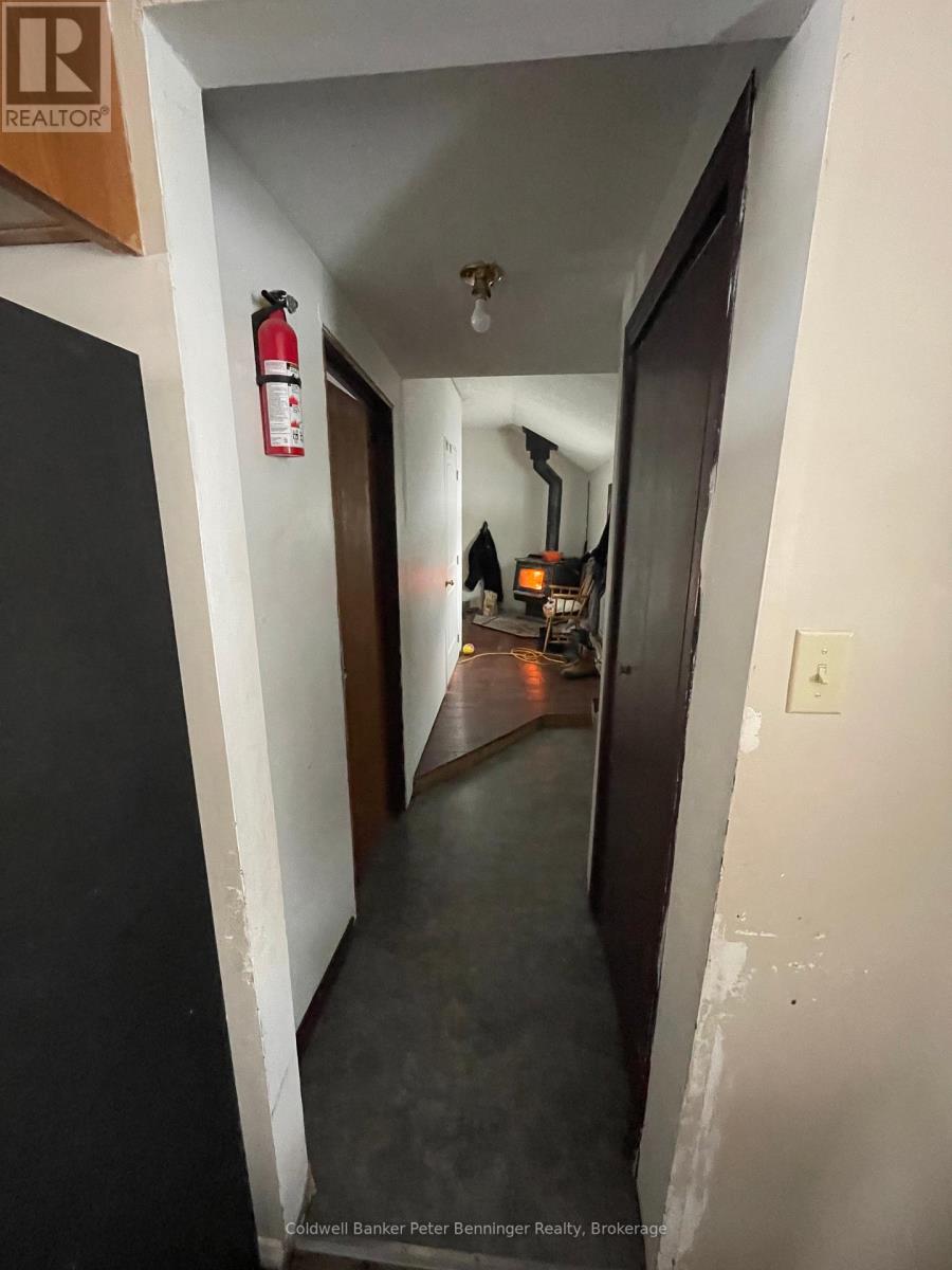237 Victoria Street S, Arran-Elderslie, Ontario  N0G 2N0 - Photo 10 - X12294804