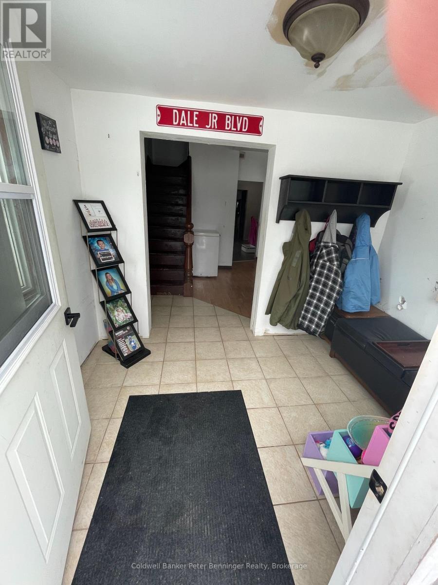 237 Victoria Street S, Arran-Elderslie, Ontario  N0G 2N0 - Photo 5 - X12294804