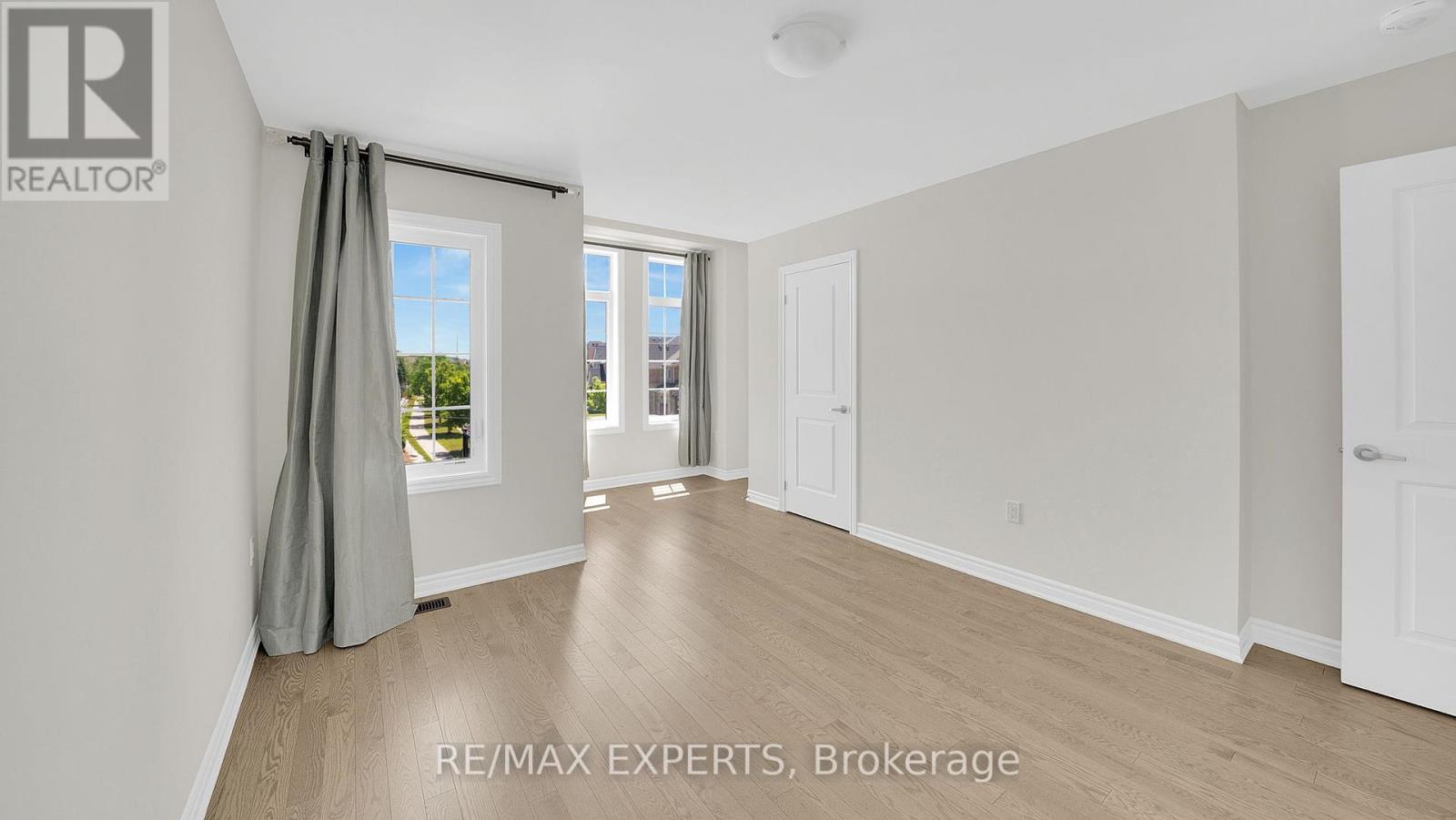 24a Tatton Court, King (King City), Ontario  L7B 0C3 - Photo 33 - N12214444
