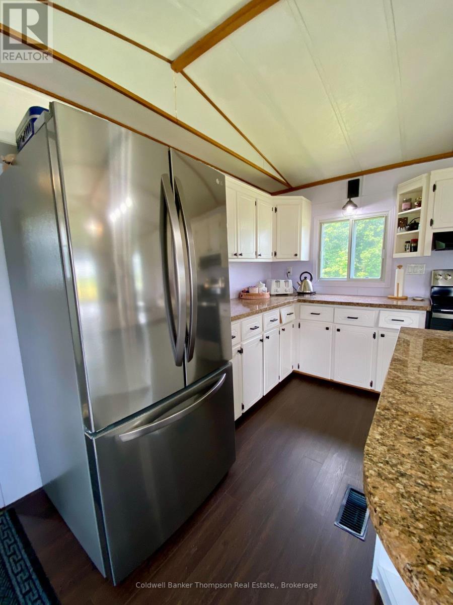 28 Hilltop Road S, Parry Sound Remote Area, Ontario  P0H 1A0 - Photo 16 - X12295571