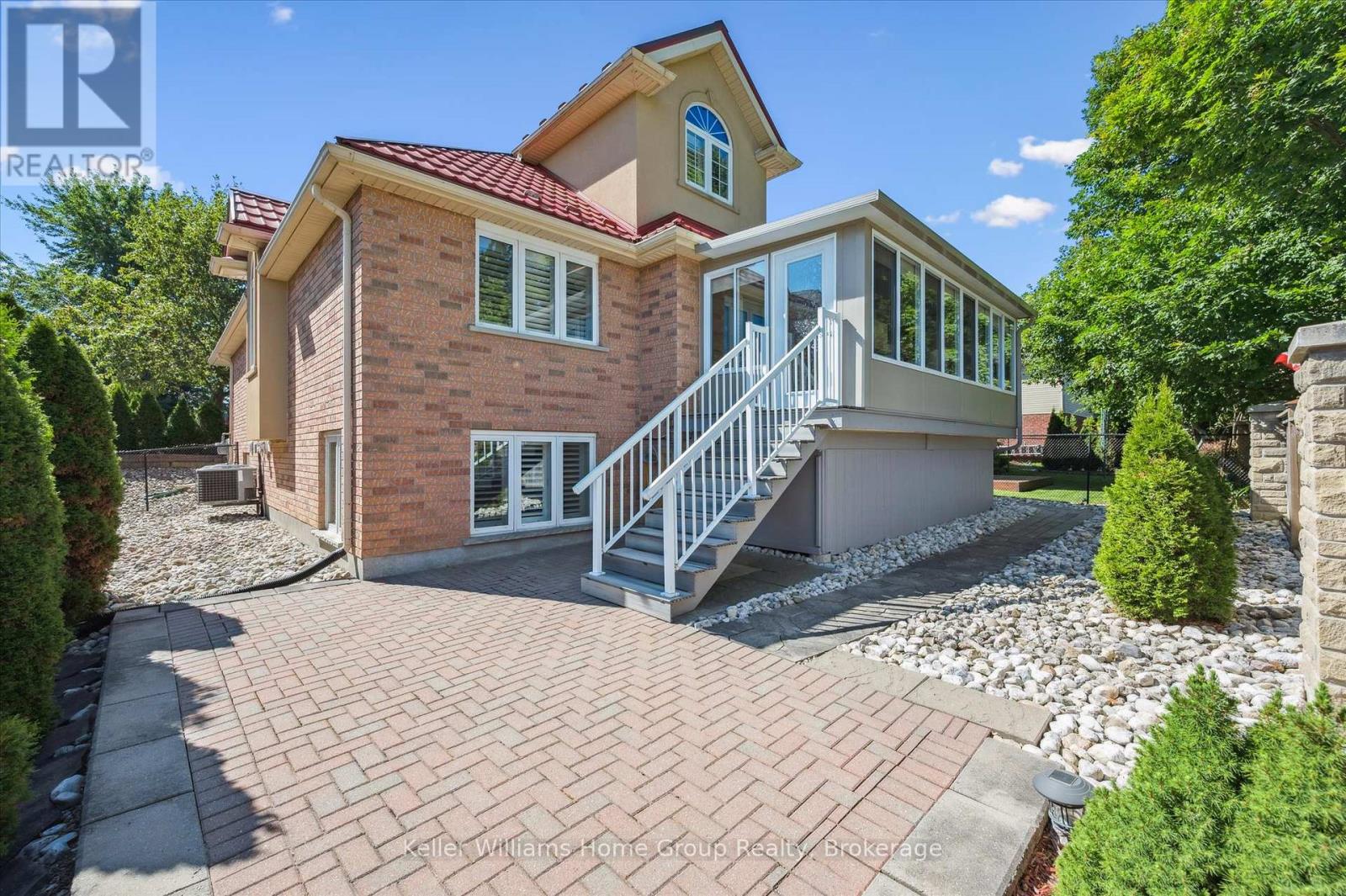 28 Harcourt Place, Centre Wellington, Ontario  N1M 0A6 - Photo 38 - X12295088