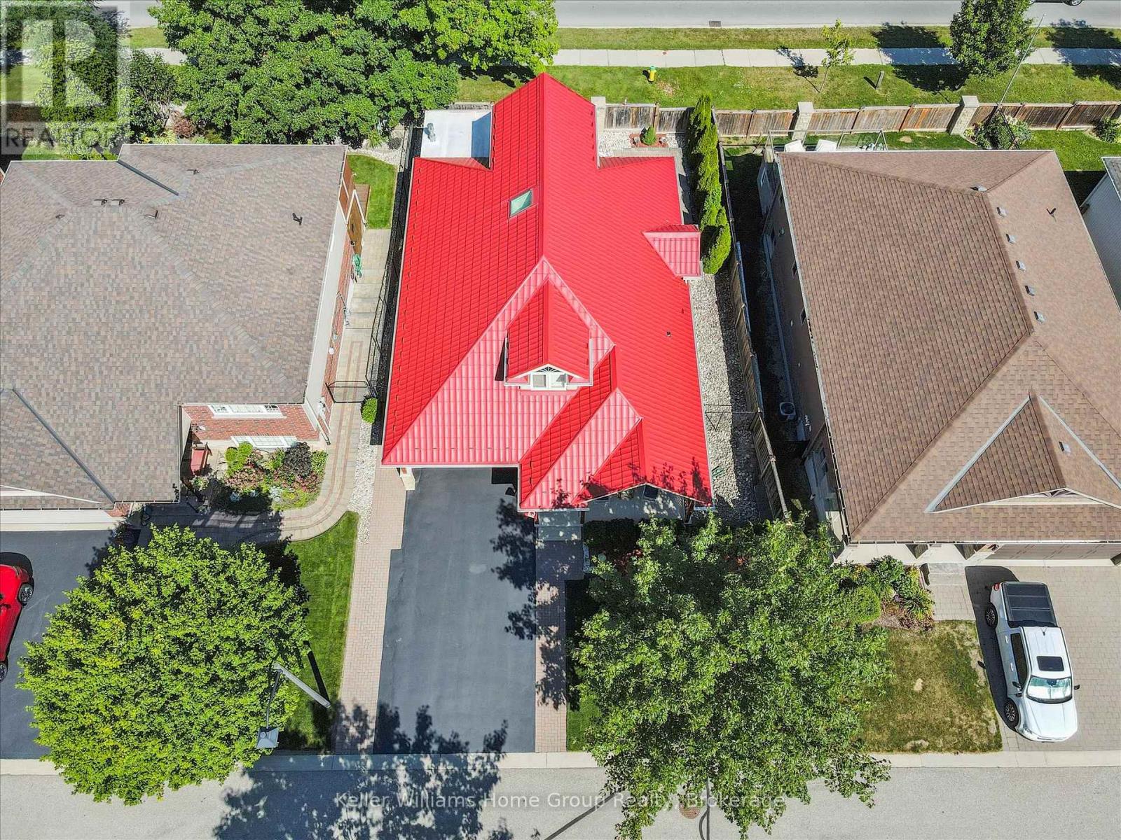 28 Harcourt Place, Centre Wellington, Ontario  N1M 0A6 - Photo 41 - X12295088
