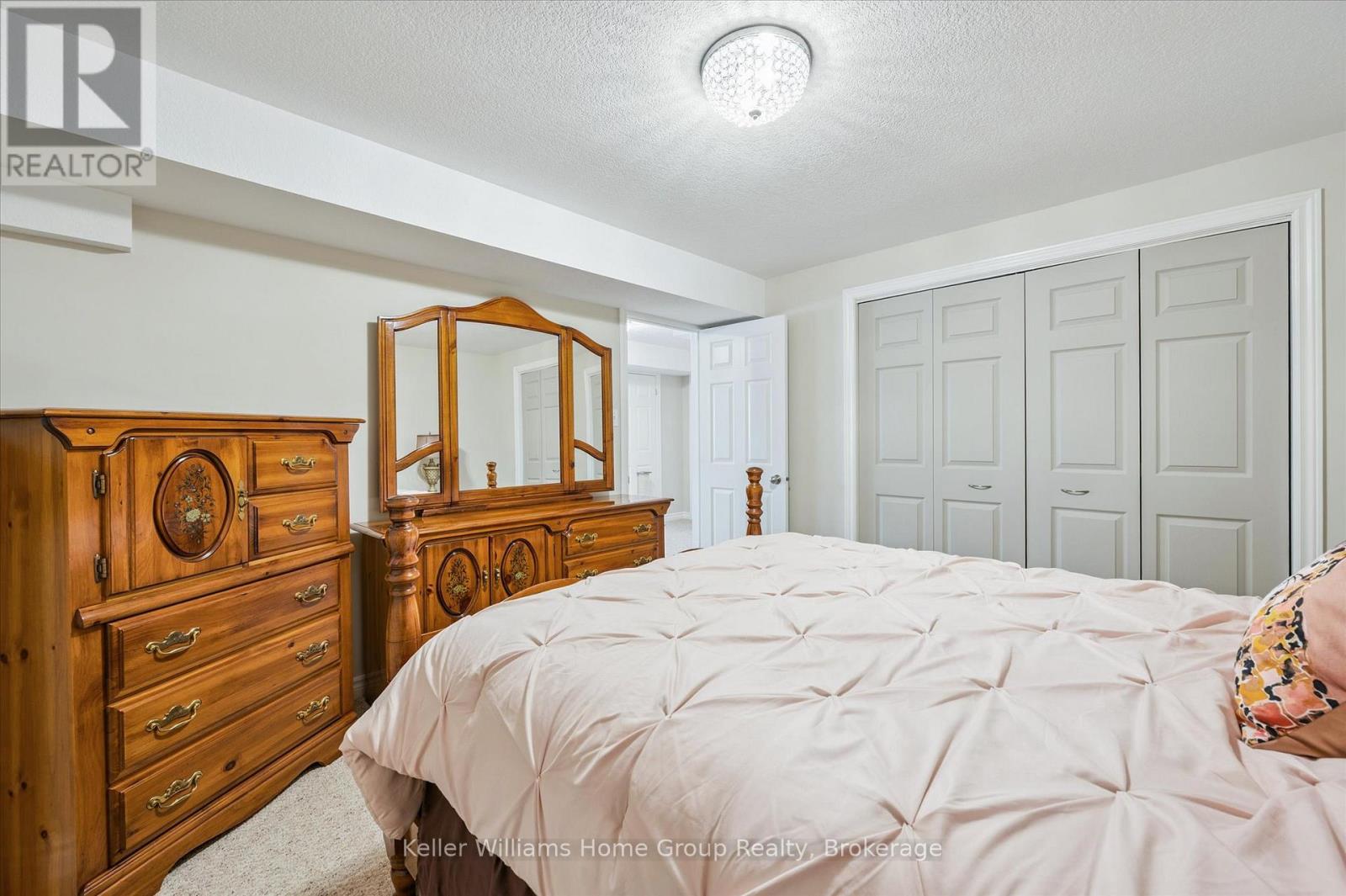 28 Harcourt Place, Centre Wellington, Ontario  N1M 0A6 - Photo 35 - X12295088