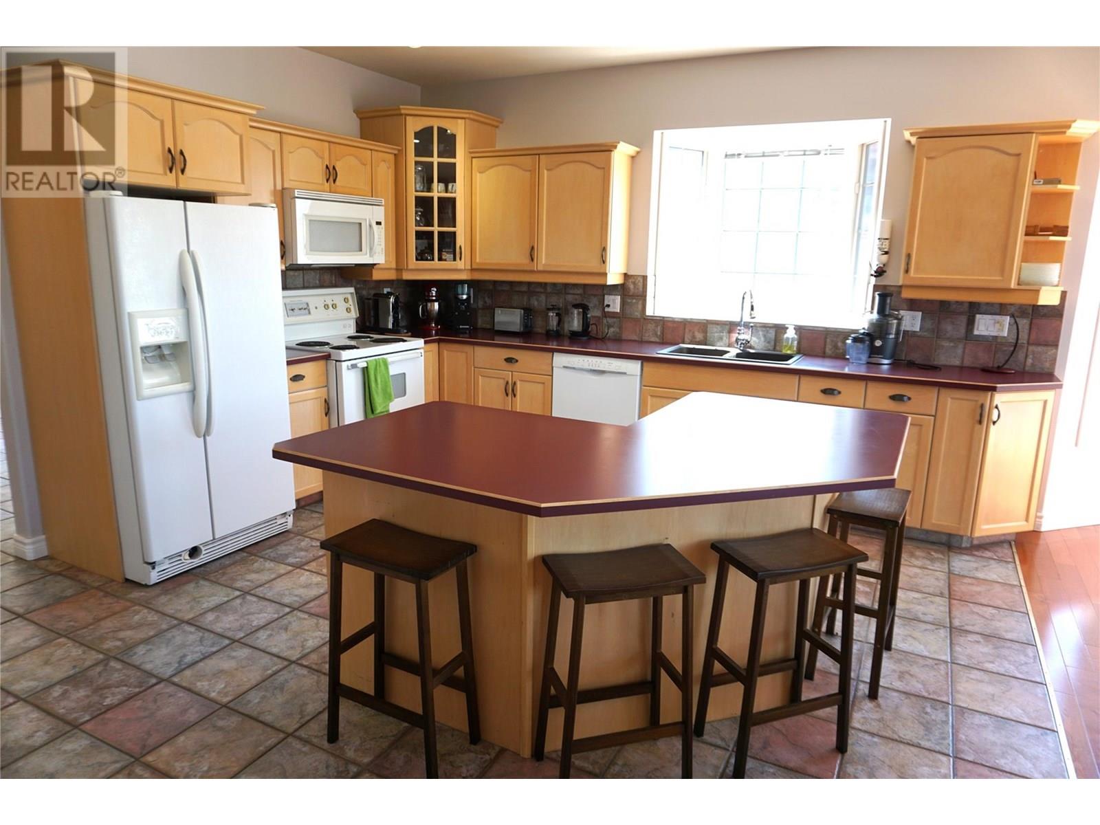 5201 Fairway Drive Unit# 704, Fairmont Hot Springs, British Columbia  V0B 1L1 - Photo 8 - 10356398