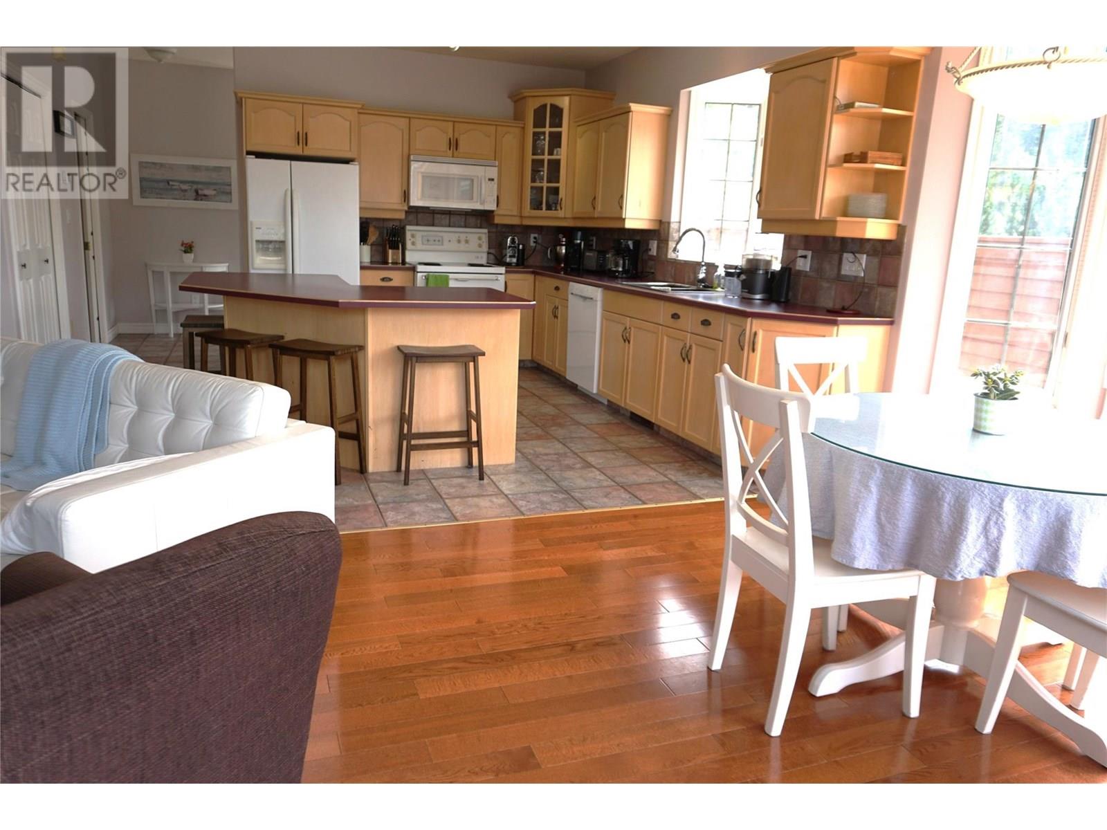 5201 Fairway Drive Unit# 704, Fairmont Hot Springs, British Columbia  V0B 1L1 - Photo 11 - 10356398