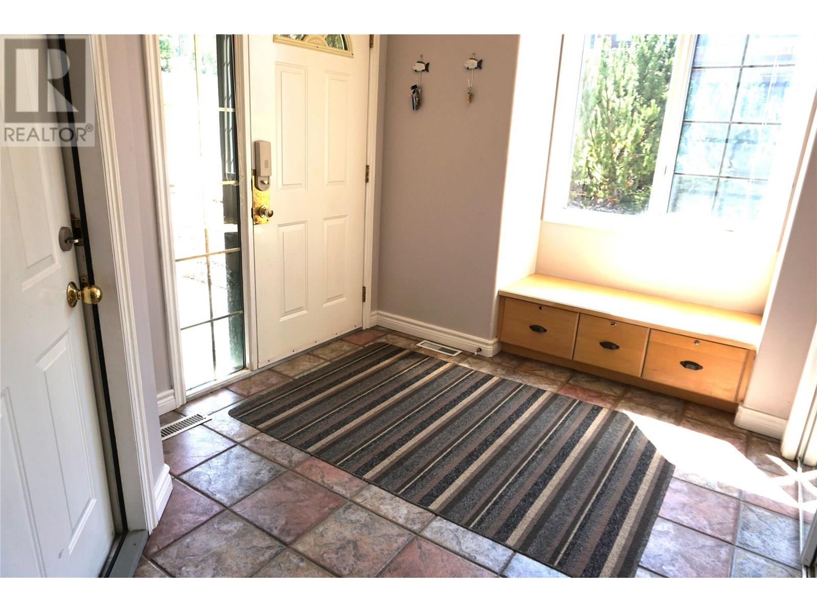 5201 Fairway Drive Unit# 704, Fairmont Hot Springs, British Columbia  V0B 1L1 - Photo 39 - 10356398