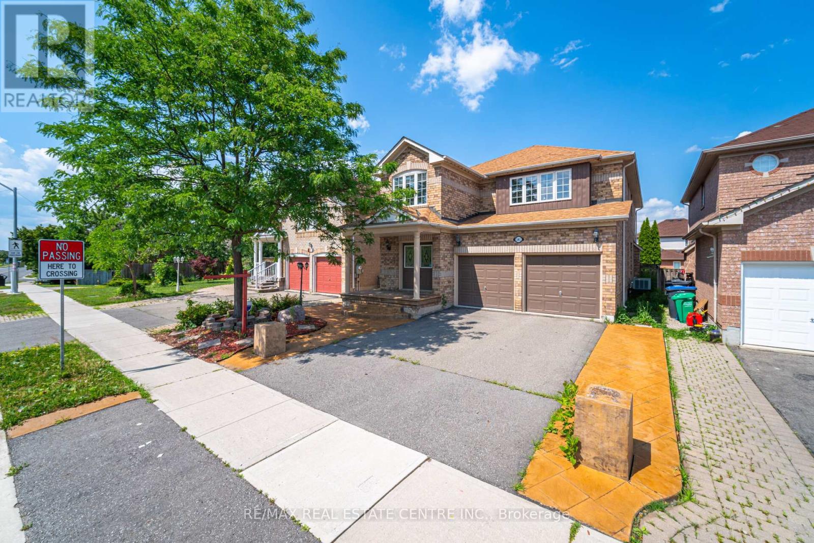 Property at 181 BRISDALE DRIVE image 3