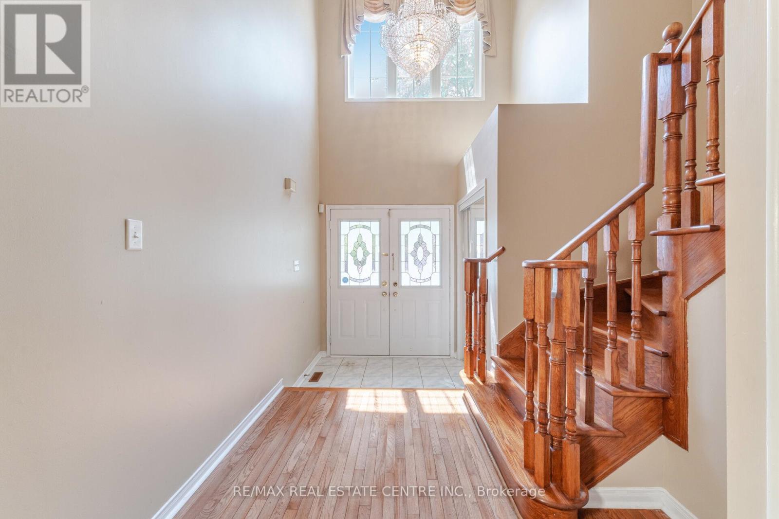 Property at 181 BRISDALE DRIVE image 5