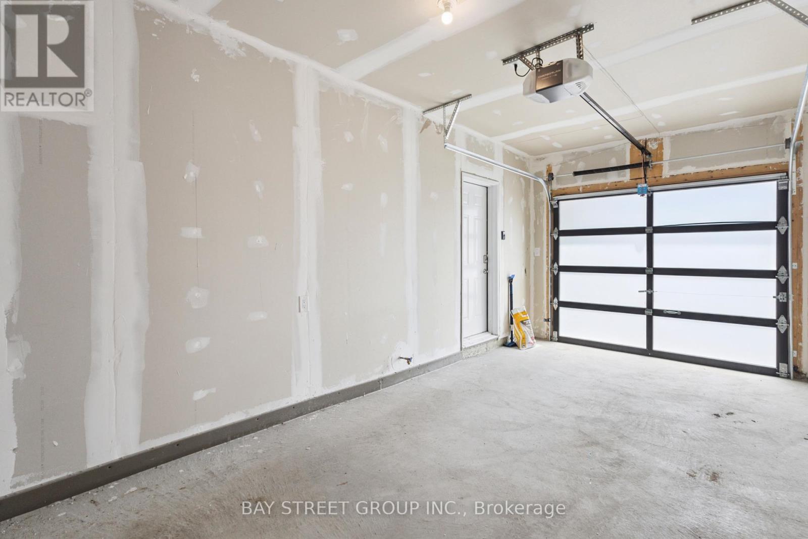 174 Mumbai Drive, Markham, Ontario  L3S 0G5 - Photo 21 - N12295624