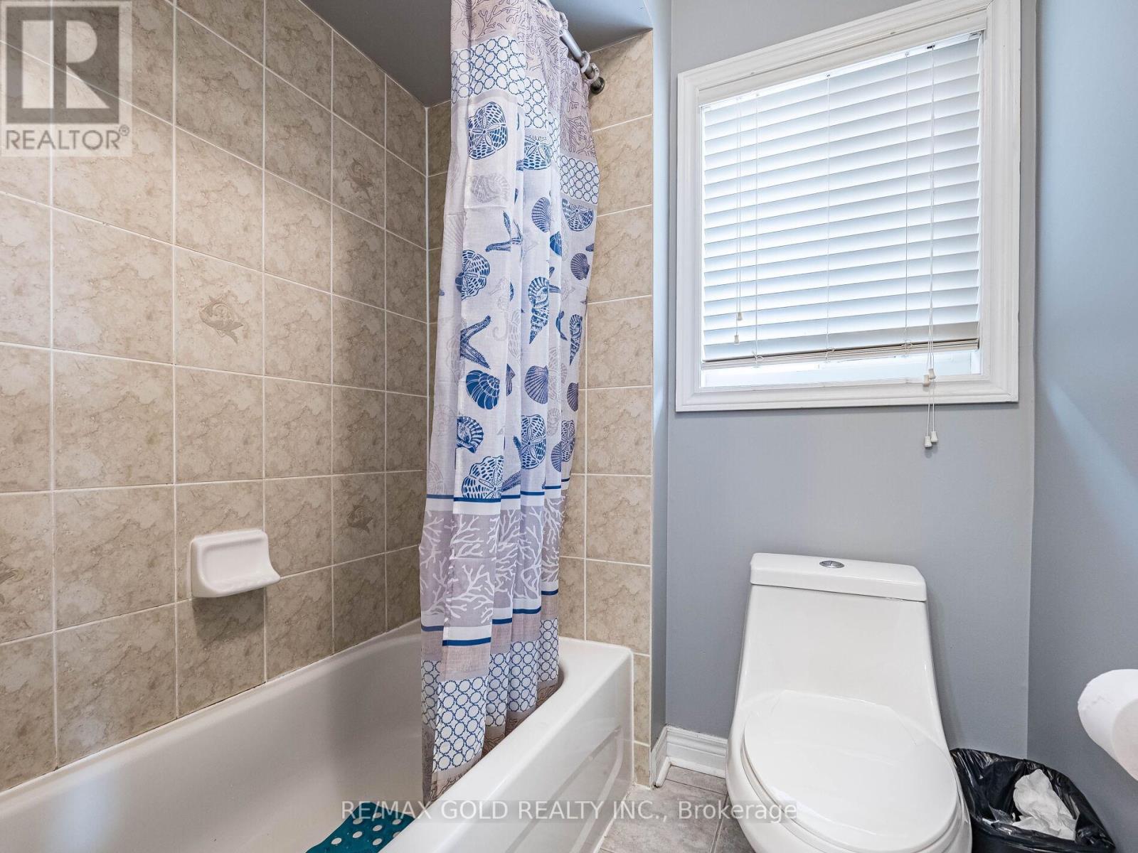 37 Alice Springs Crescent, Brampton, Ontario  L6X 0R7 - Photo 27 - W12295610