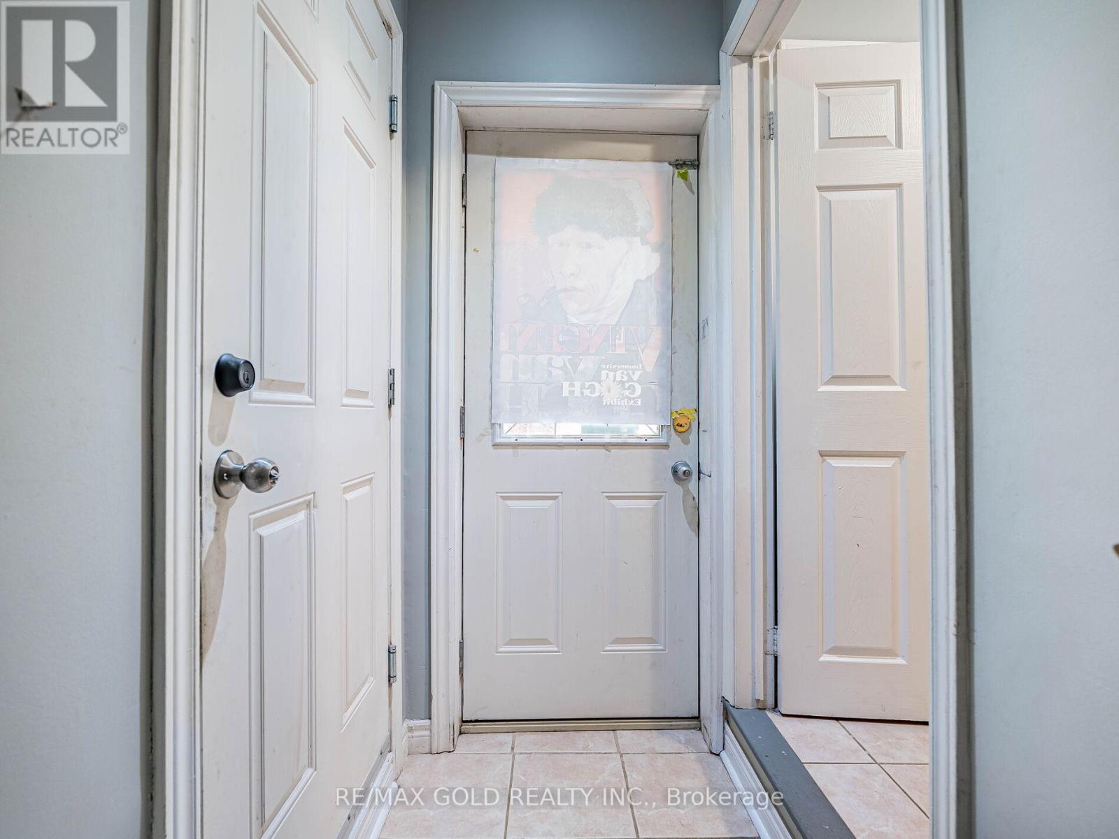 37 Alice Springs Crescent, Brampton, Ontario  L6X 0R7 - Photo 36 - W12295610