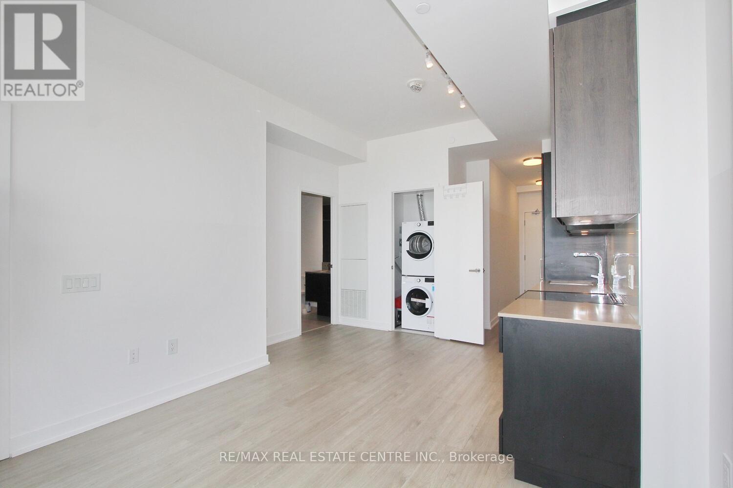 3602 - 3900 Confederation Parkway, Mississauga (City Centre), Ontario  L5B 0M3 - Photo 11 - W12295621