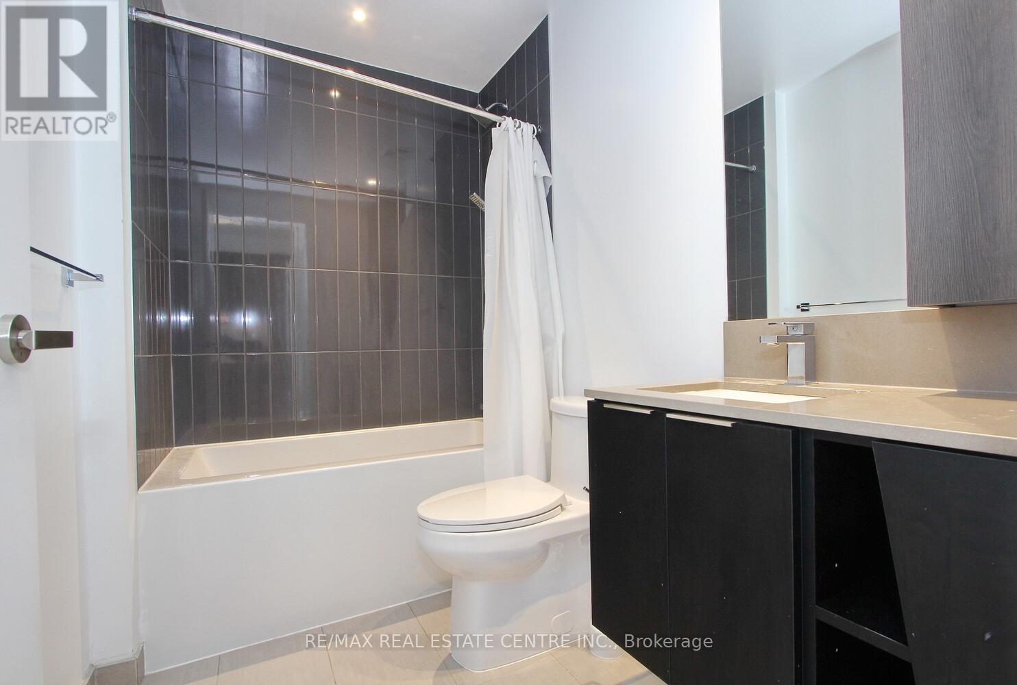 3602 - 3900 Confederation Parkway, Mississauga (City Centre), Ontario  L5B 0M3 - Photo 12 - W12295621