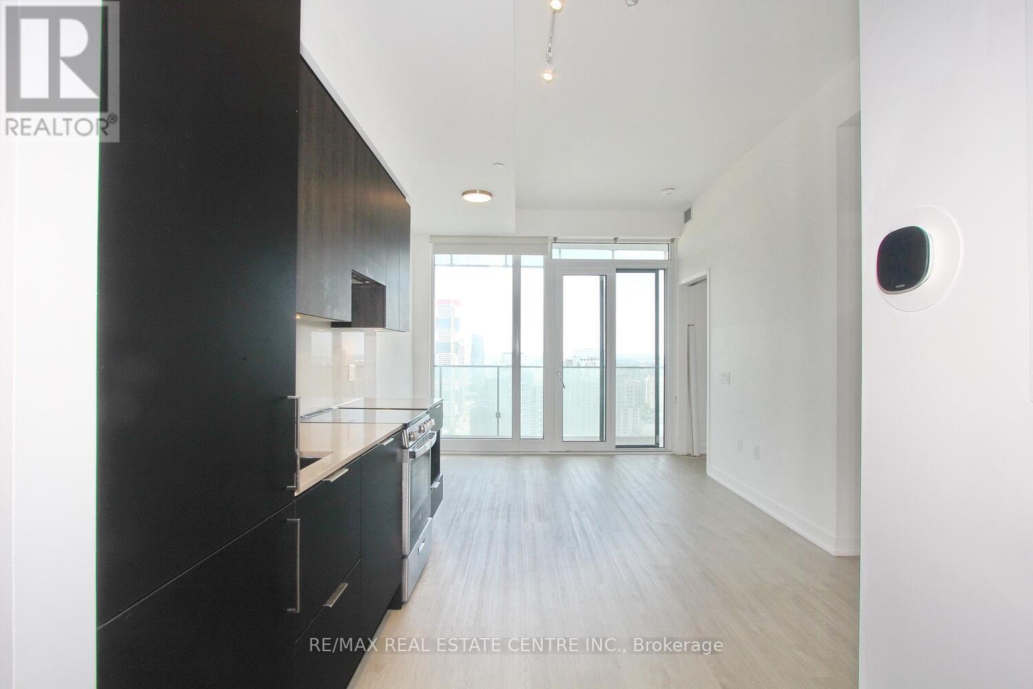 3602 - 3900 Confederation Parkway, Mississauga (City Centre), Ontario  L5B 0M3 - Photo 7 - W12295621