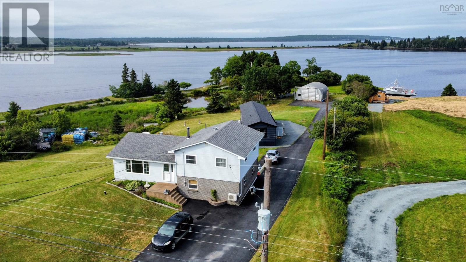 227 Kingsburg Road, Lower Rose Bay, Nova Scotia  B0J 2X0 - Photo 3 - 202517632