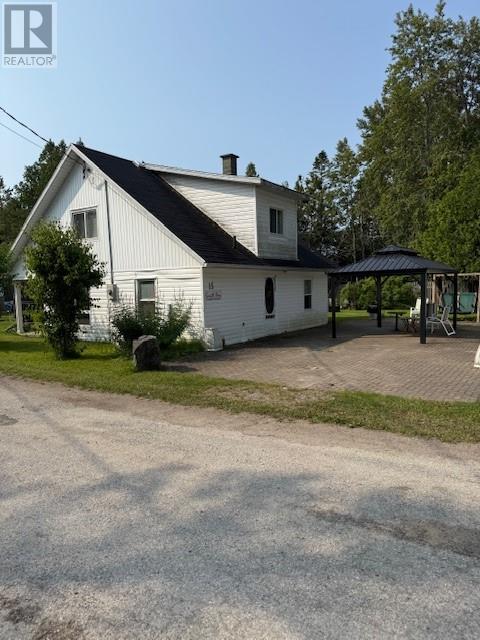 15 Given Road, South Bay Mouth, Ontario  P0P 1Z0 - Photo 2 - 2123611