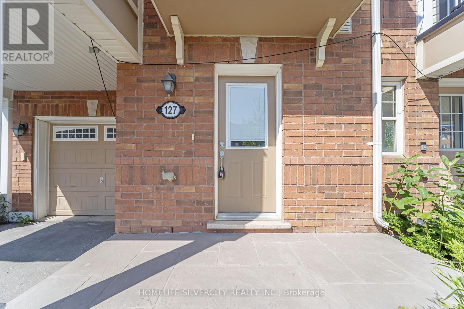 Property at 127 BLEASDALE AVENUE image 5
