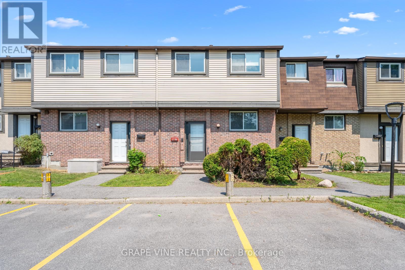 Property at 31 - 2671 PIMLICO CRESCENT image 1
