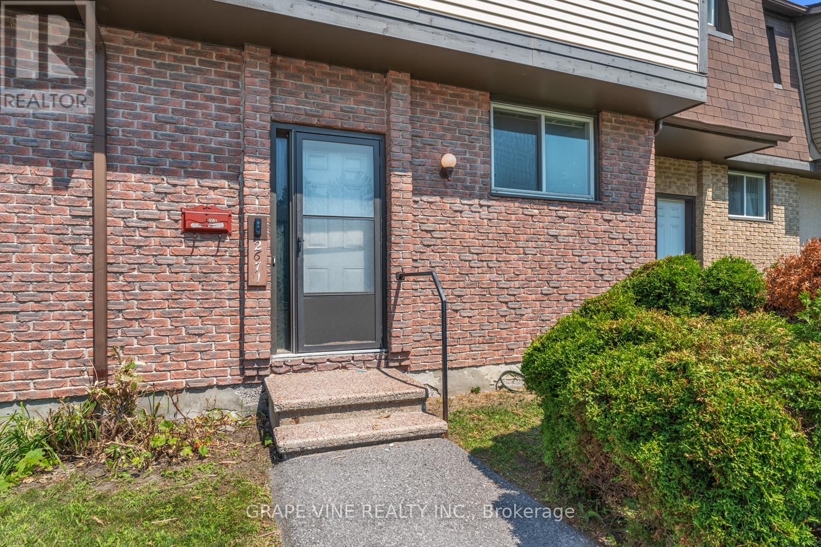 Property at 31 - 2671 PIMLICO CRESCENT image 4