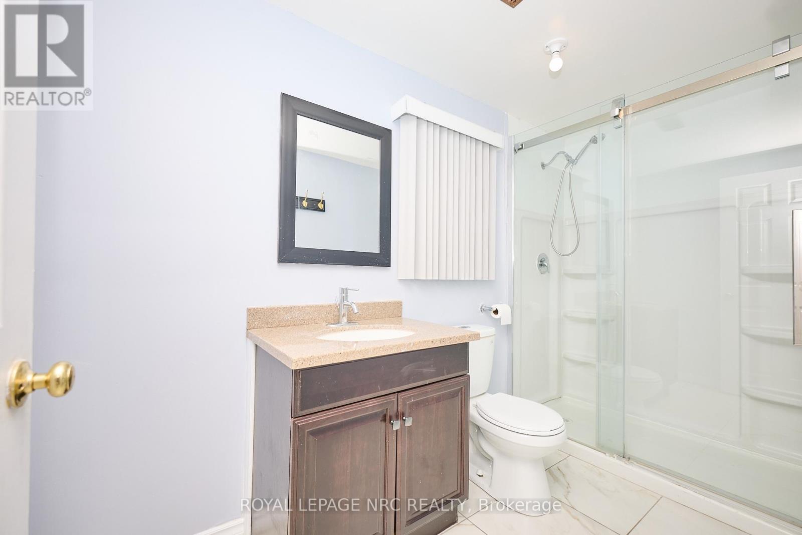 6090 Crimson Drive, Niagara Falls, Ontario  L2G 7S5 - Photo 32 - X12295646