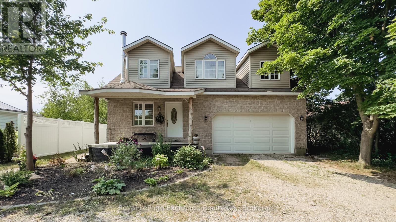 46 Bell Drive, Huron-Kinloss, Ontario  N2Z 0B3 - Photo 3 - X12295643