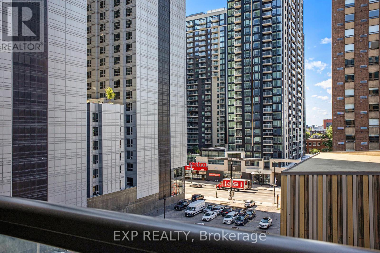 Property at 609 - 238 BESSERER STREET image 1