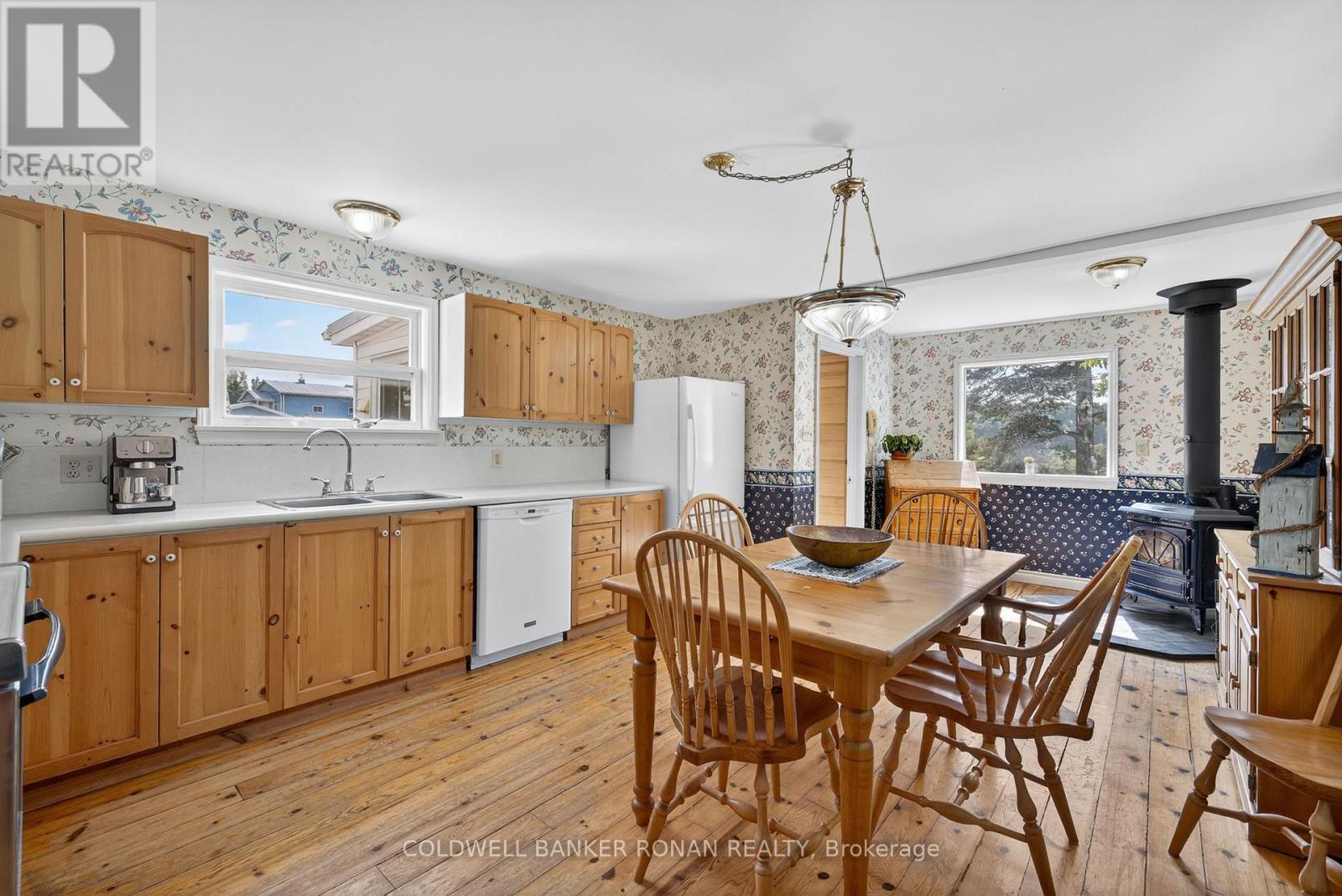 1604 Concession Rd 8, Adjala-Tosorontio, Ontario  L0G 1W0 - Photo 13 - N12295720