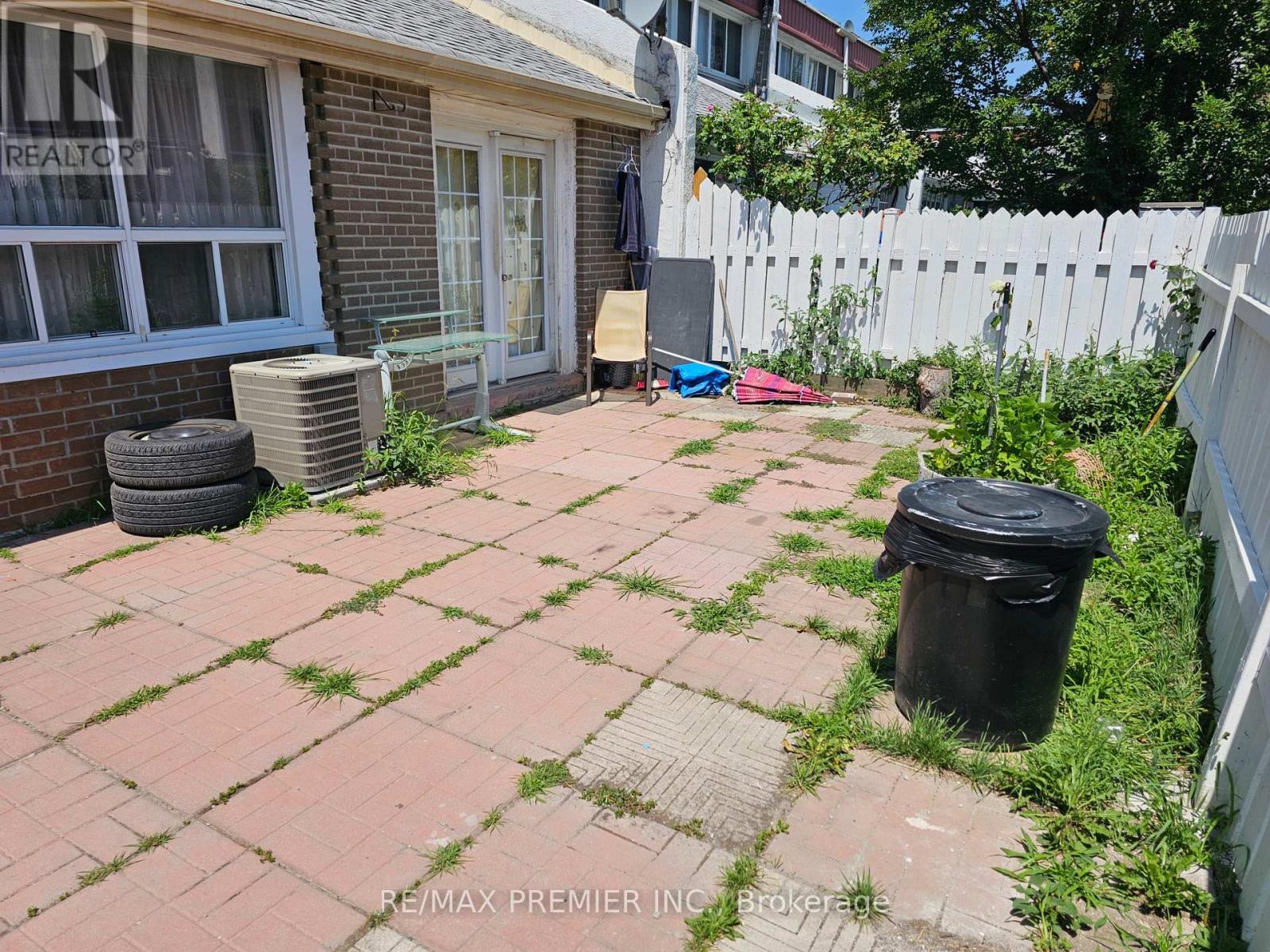 UNIT 15 - 2901 JANE STREET, Toronto, Ontario