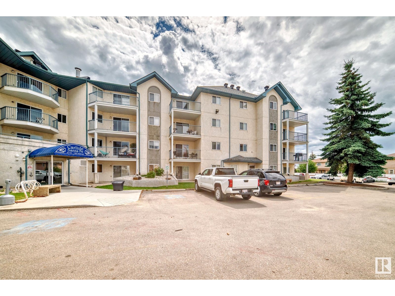 Property at #404 6710 158 AV NW image 3