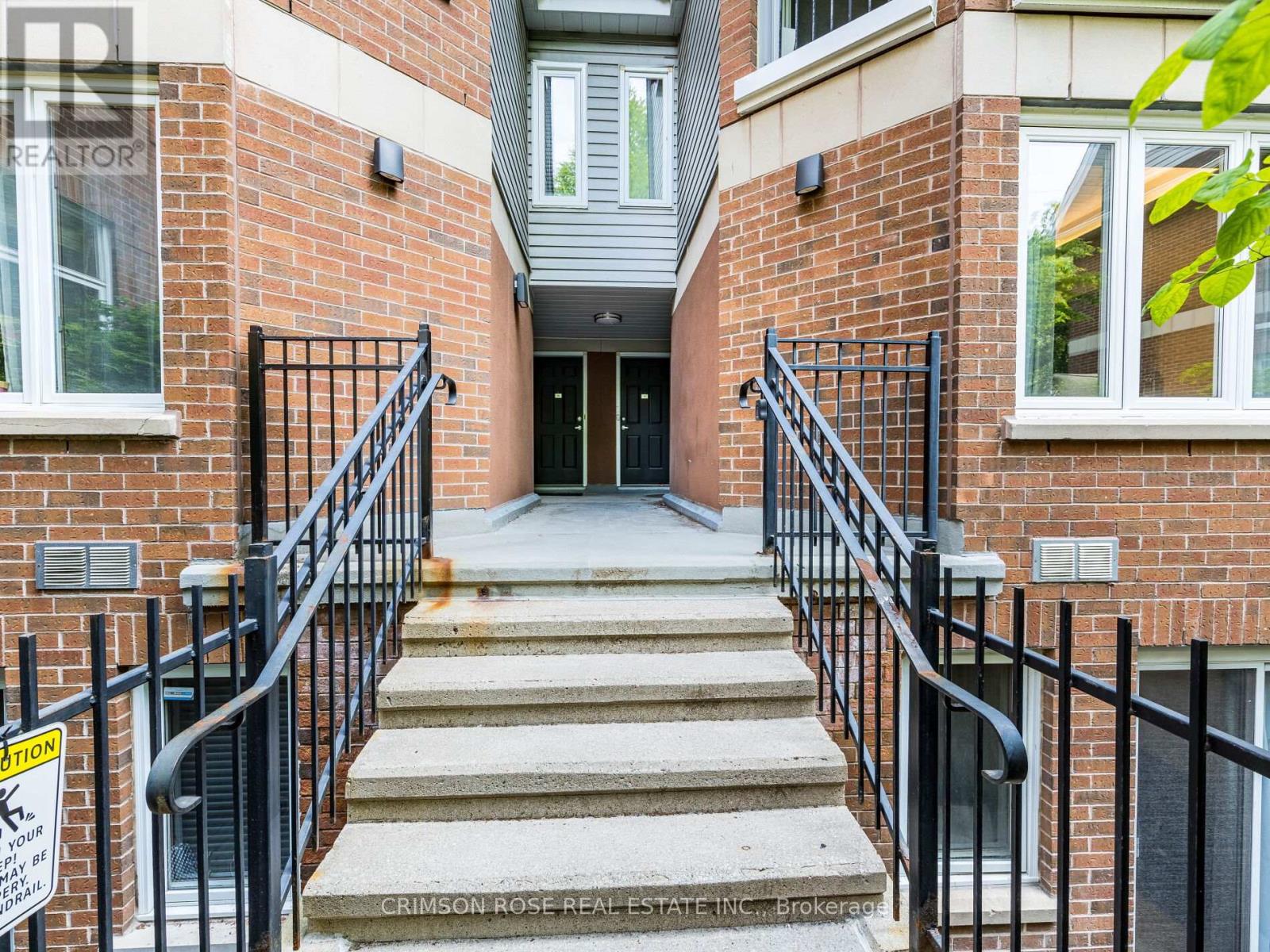 8 - 217 St George Street, Toronto, Ontario  M5R 3S7 - Photo 2 - C12295756