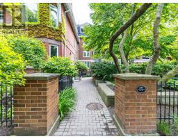 8 - 217 ST GEORGE STREET, Toronto, Ontario