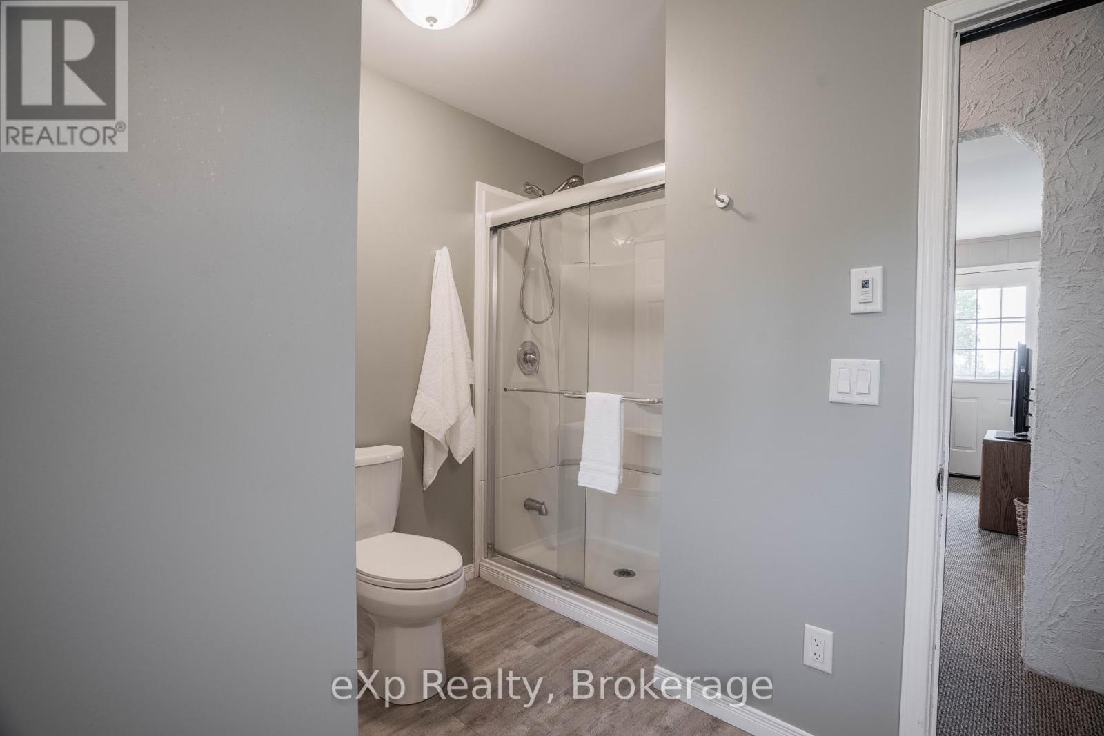 248 Widgeon Cove Road, Northern Bruce Peninsula, Ontario  N0H 2T0 - Photo 22 - X12150989