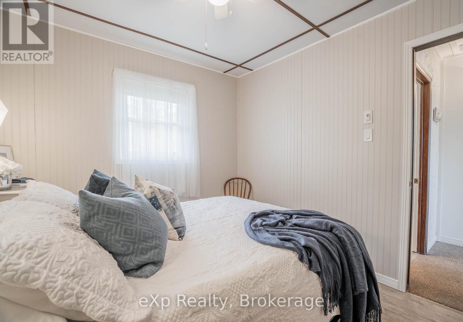 248 Widgeon Cove Road, Northern Bruce Peninsula, Ontario  N0H 2T0 - Photo 19 - X12150989